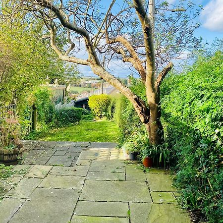 Cotswold Home Over 4 Floors - Perfect For Families Friends Contractors ชิปปิงนอร์ตัน ภายนอก รูปภาพ