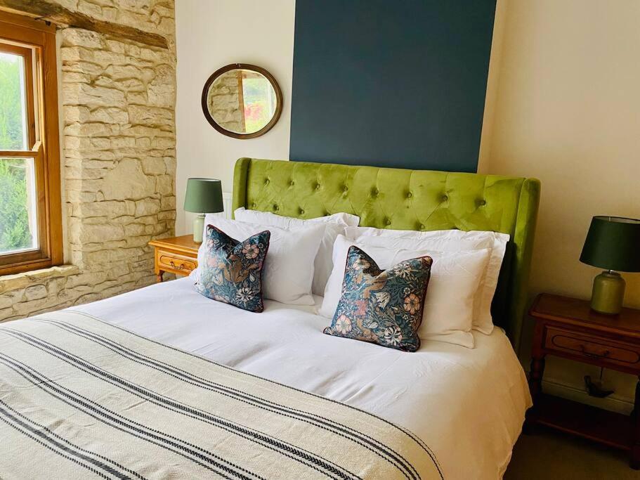 Cotswold Home Over 4 Floors - Perfect For Families Friends Contractors ชิปปิงนอร์ตัน ภายนอก รูปภาพ